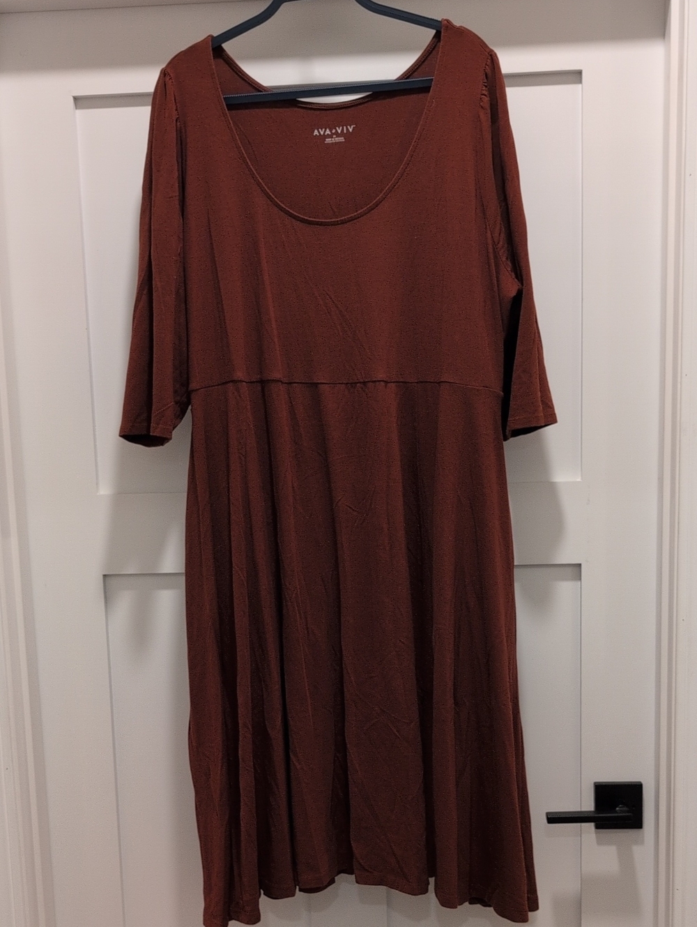 Ava & Viv Plus Size Scoop Neck Midi Dress in Rust